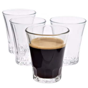 4 Gläser Kaffee
